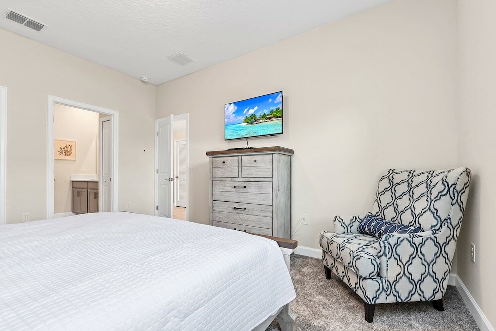 Фото Family Friendly! 6bed 5Ba Villa with Pool