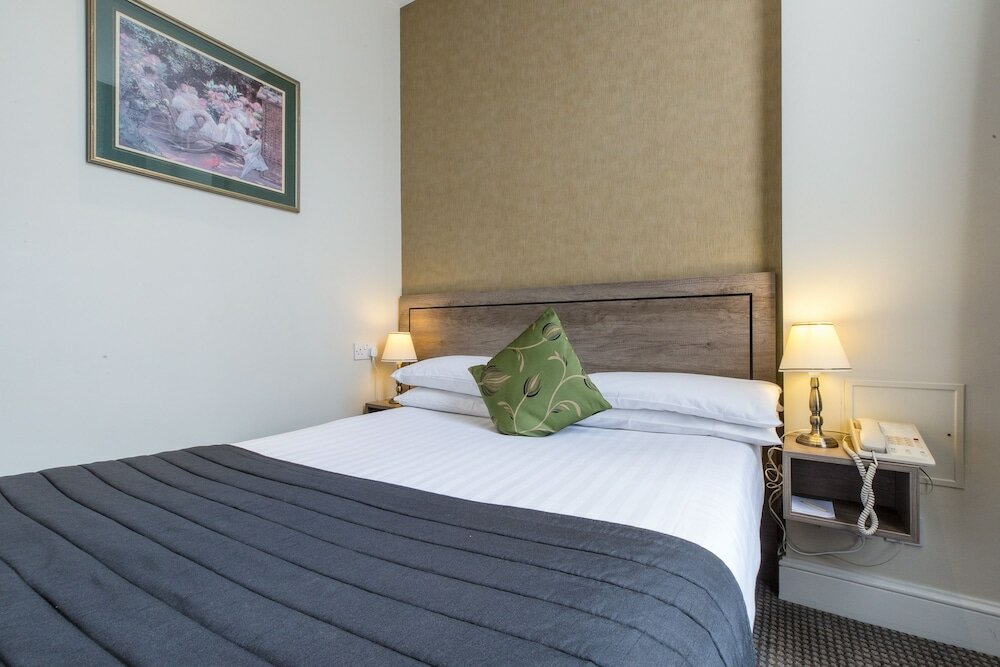 Фото Kensington Gardens Hotel