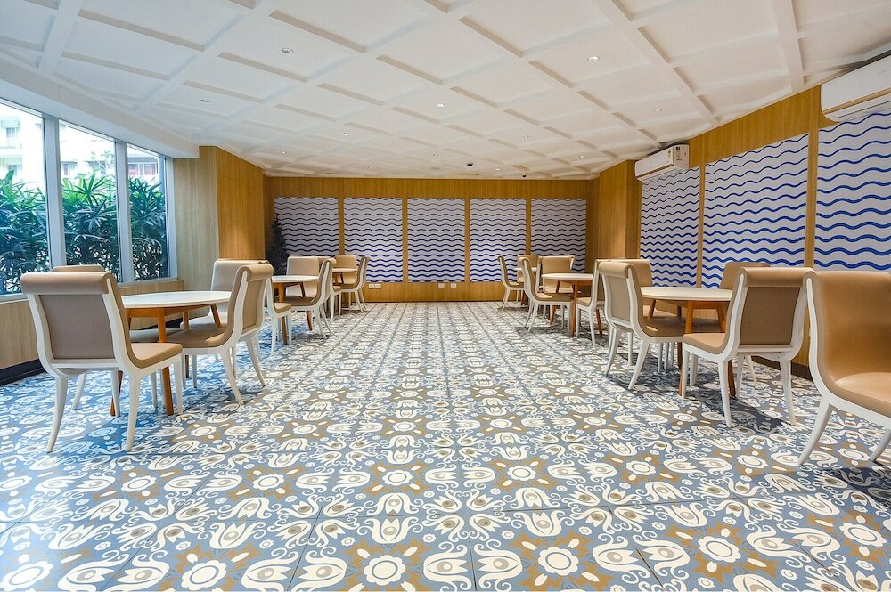 Фото Fabhotel Prime Santoshi Holiday Homes