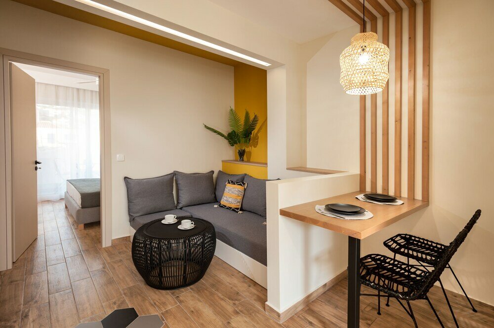 Фото Salty Colours Apartments