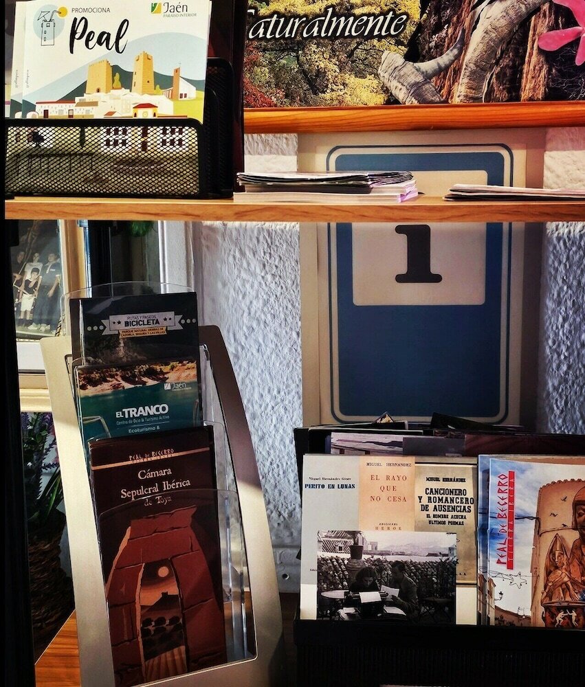 Фото Отель Al-Andalus