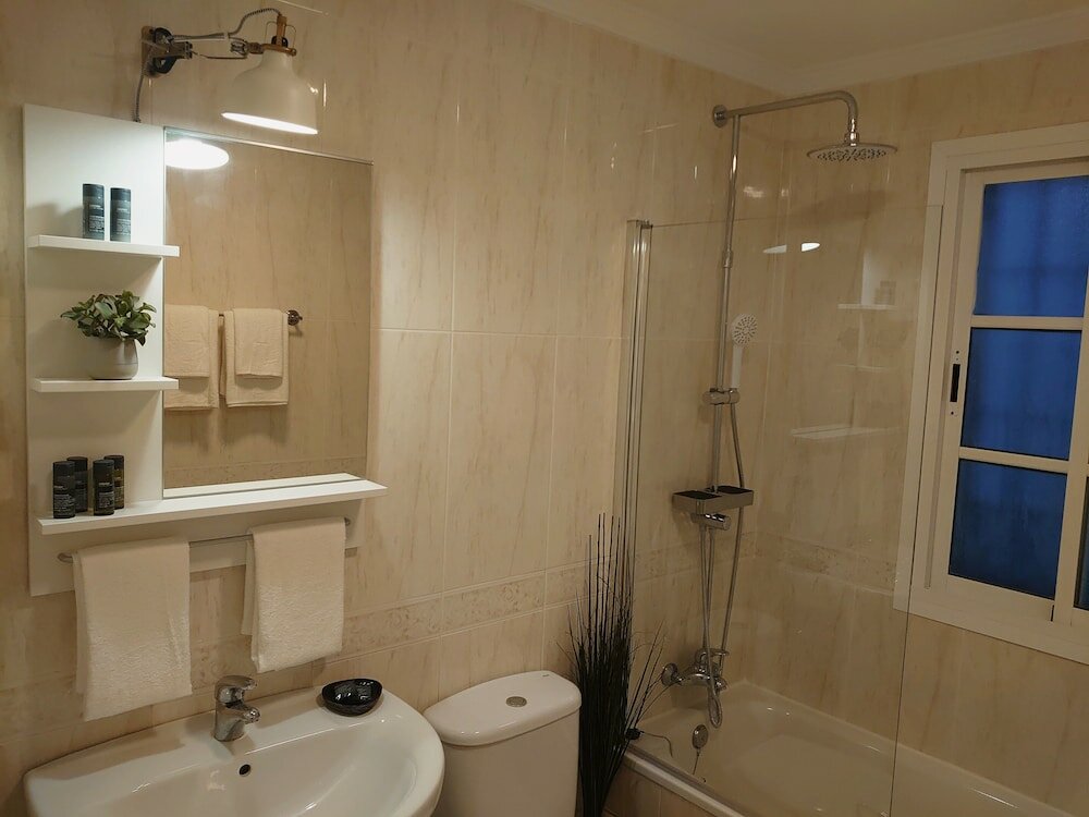 Фото Carmen Rooms