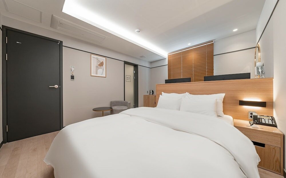 Фото Yeongdeungpo № 25 Yeongdeungpo Branch