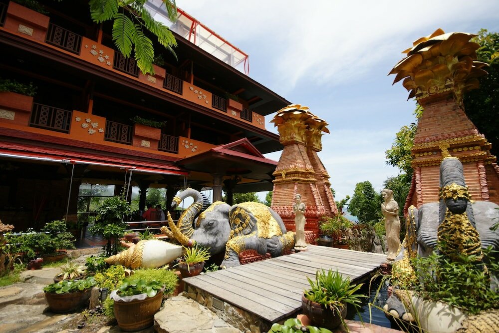 Фото Sea Breeze Resort