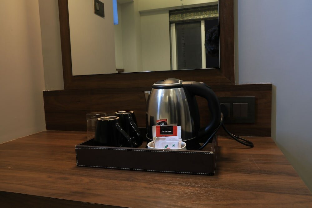 Фото StayBird - Fortune House Business Hotel