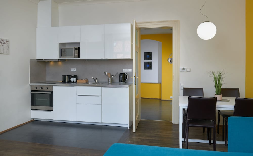 Фото 4 Arts Apartments by Adrez Living