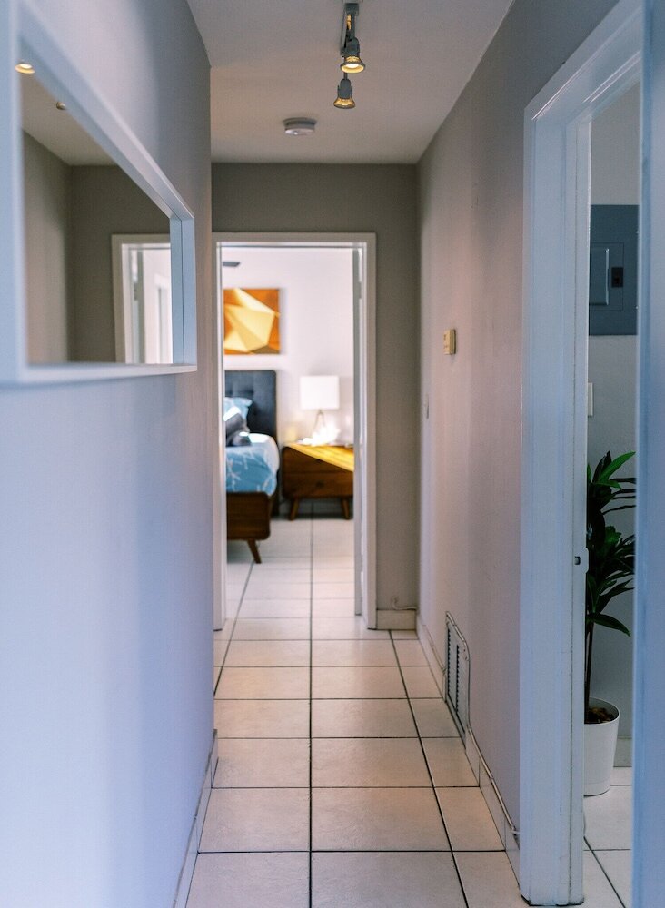 Фото Galleria Apartments by Lowkl