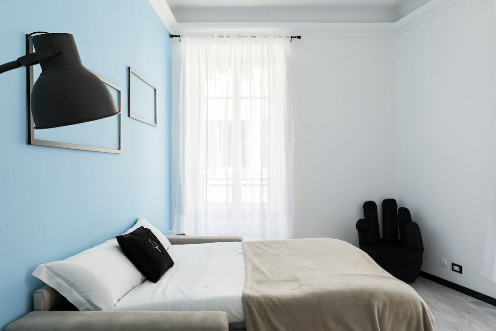 Фото A World Aparts - The Artist's Suite