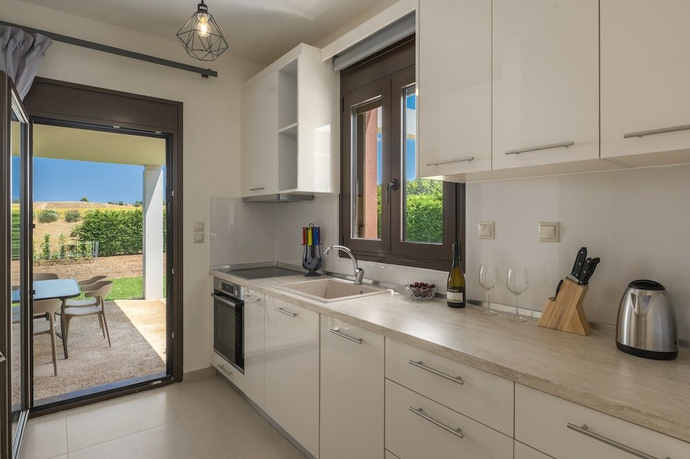 Фото Orange Tree Villas