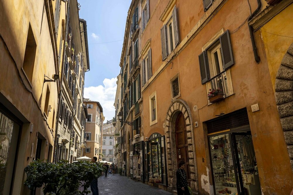 Фото Home at Rome Luxury Navona