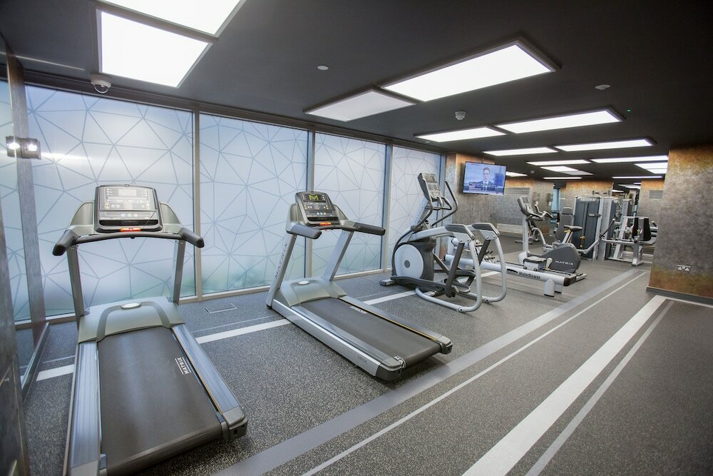 Фото 2 Bed &1 Bath Apartment in Canary Wharf