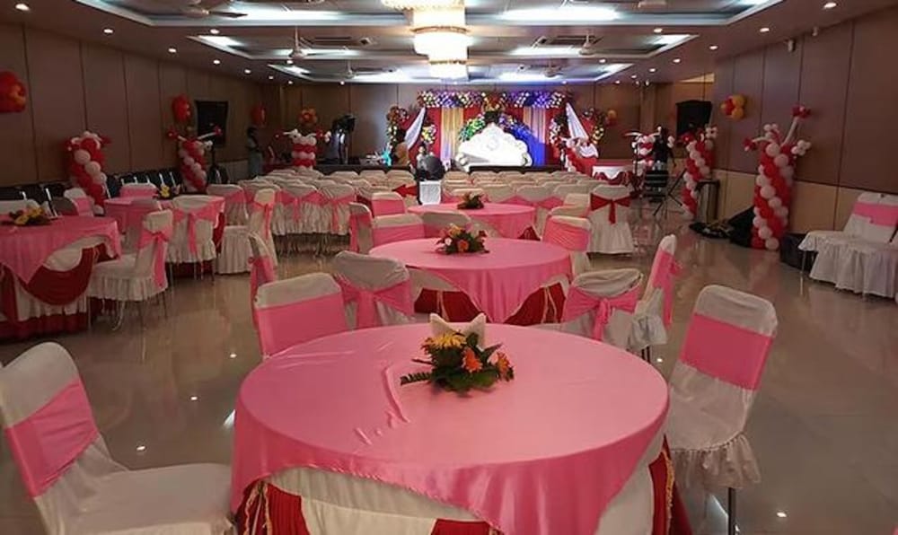 Фото Fabhotel Prime The Golden Sunrise