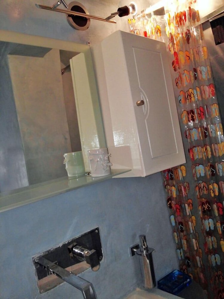 Фото Bouganville Apartments