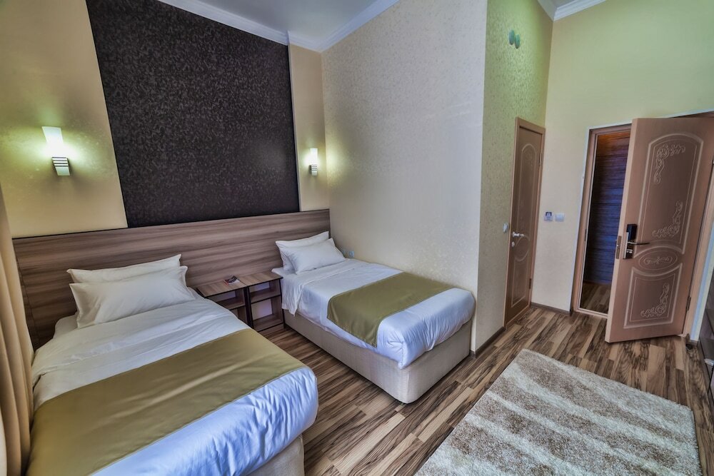 Фото Level hotel Osh