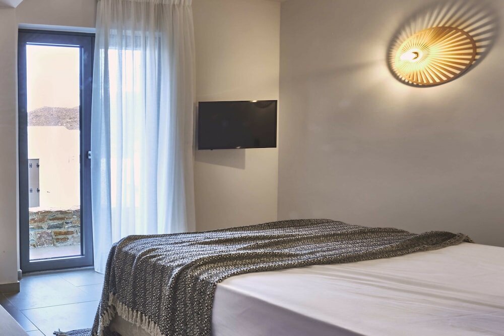 Фото Amal Kythnos Suites