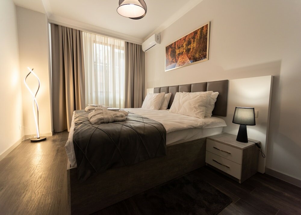 Фото Downtown Suites Yerevan
