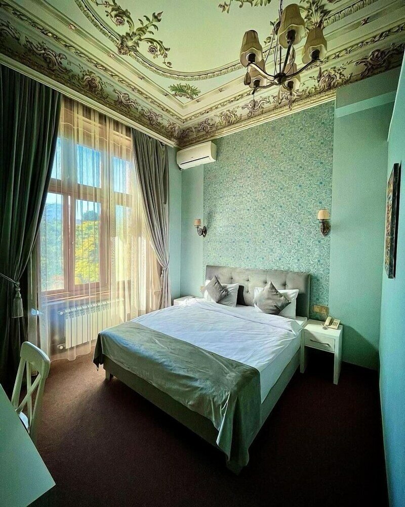 Фото Nizami Central Street Hotel