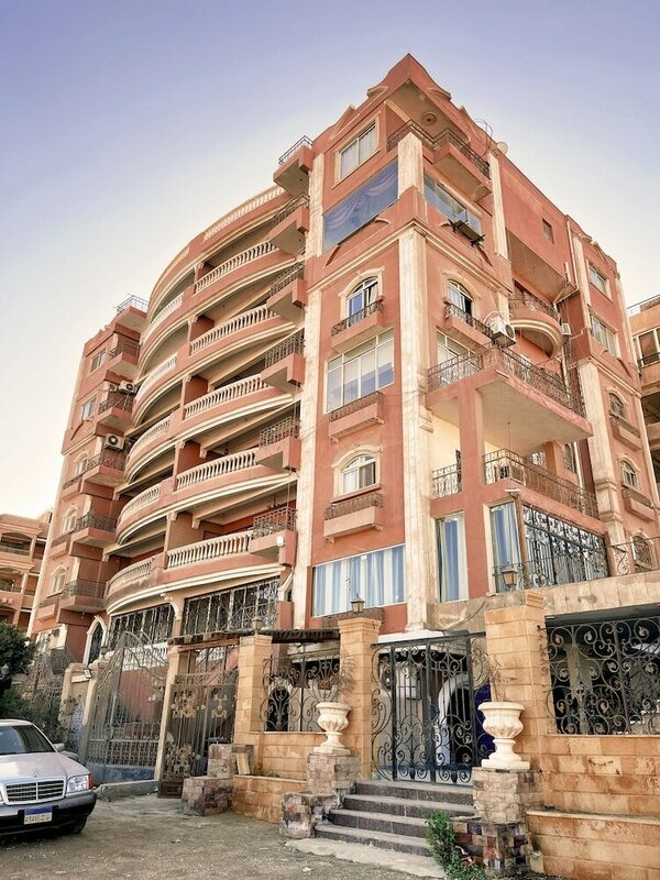 Гостиница Pyramids House