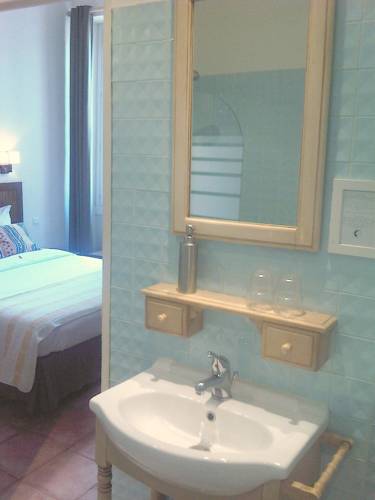 Фото Maison Saint Louis