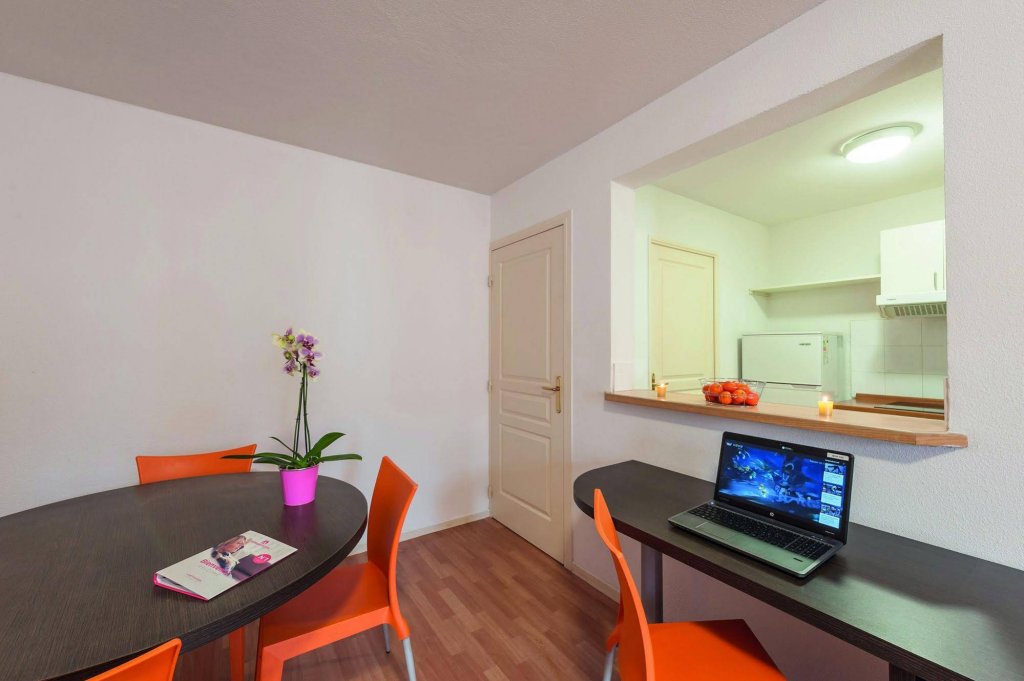 Фото Appart'City Bourg EN Bresse