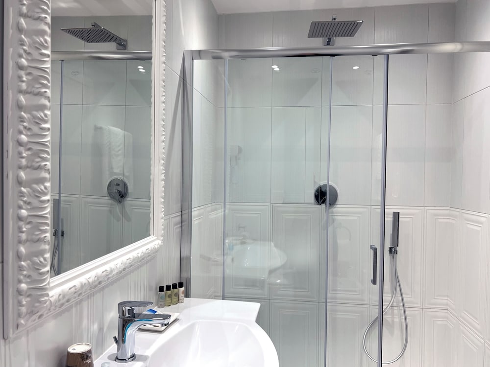 Фото Domus Deorum