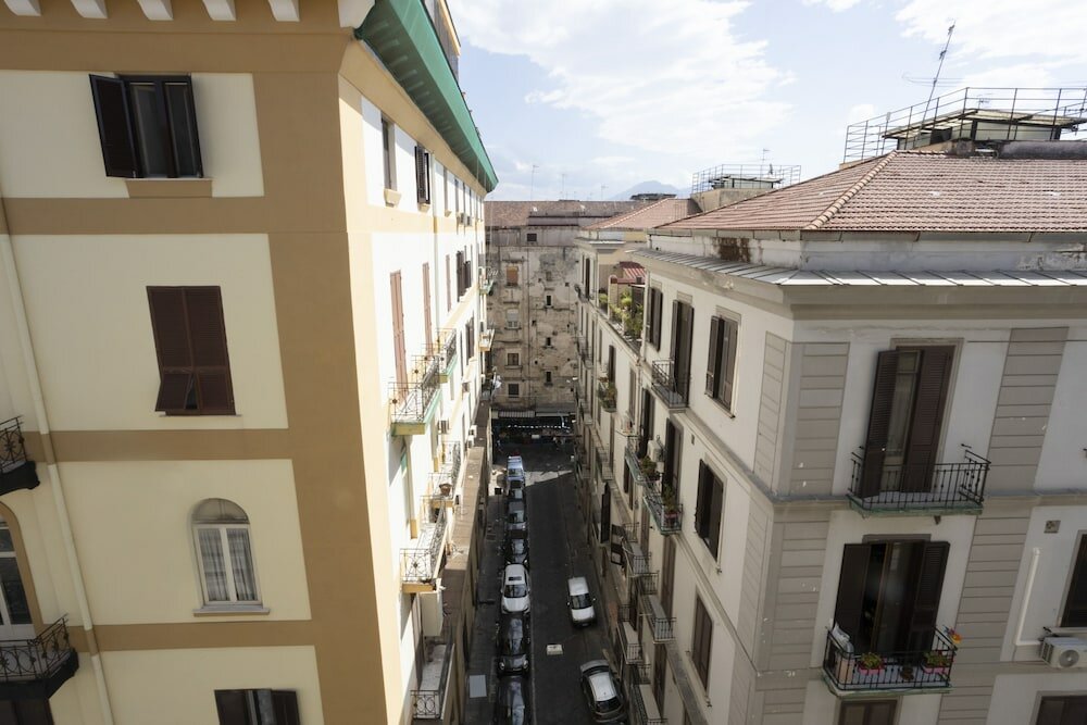 Фото Giuly Suites & Rooms