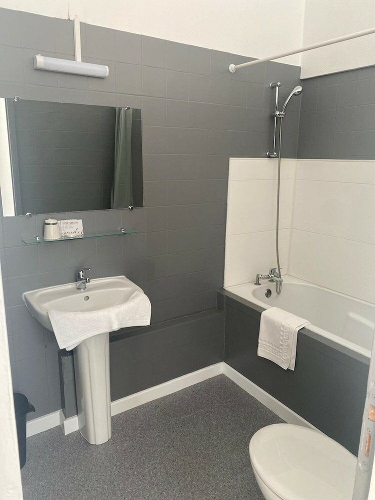 Фото Hôtel du Centre