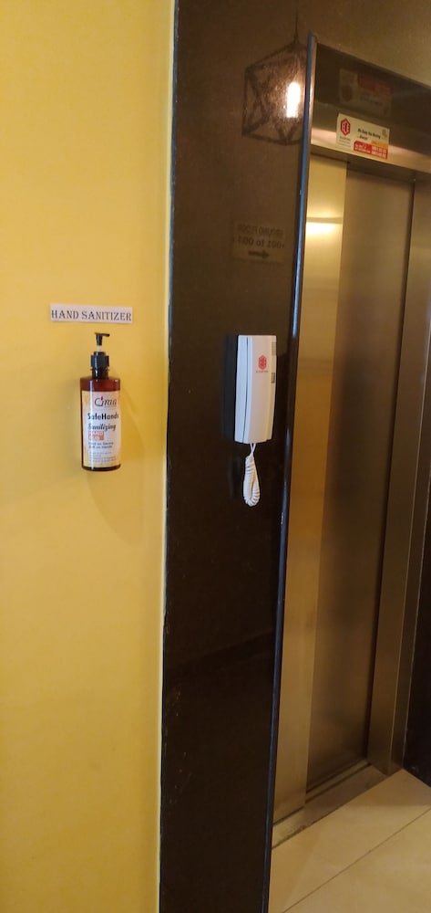 Фото Regenta Inn Indiranagar