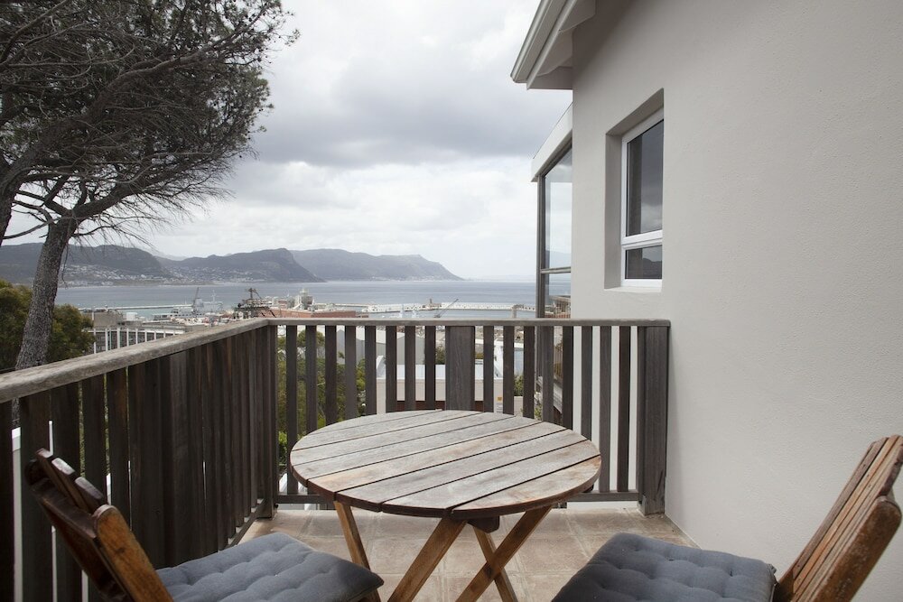 Фото The Grosvenor Guest House