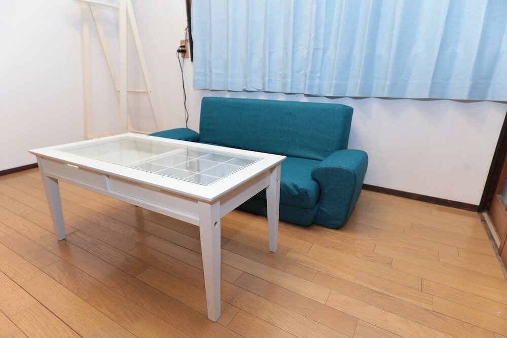 Фото Brick House Near Osaka Castle 217-1