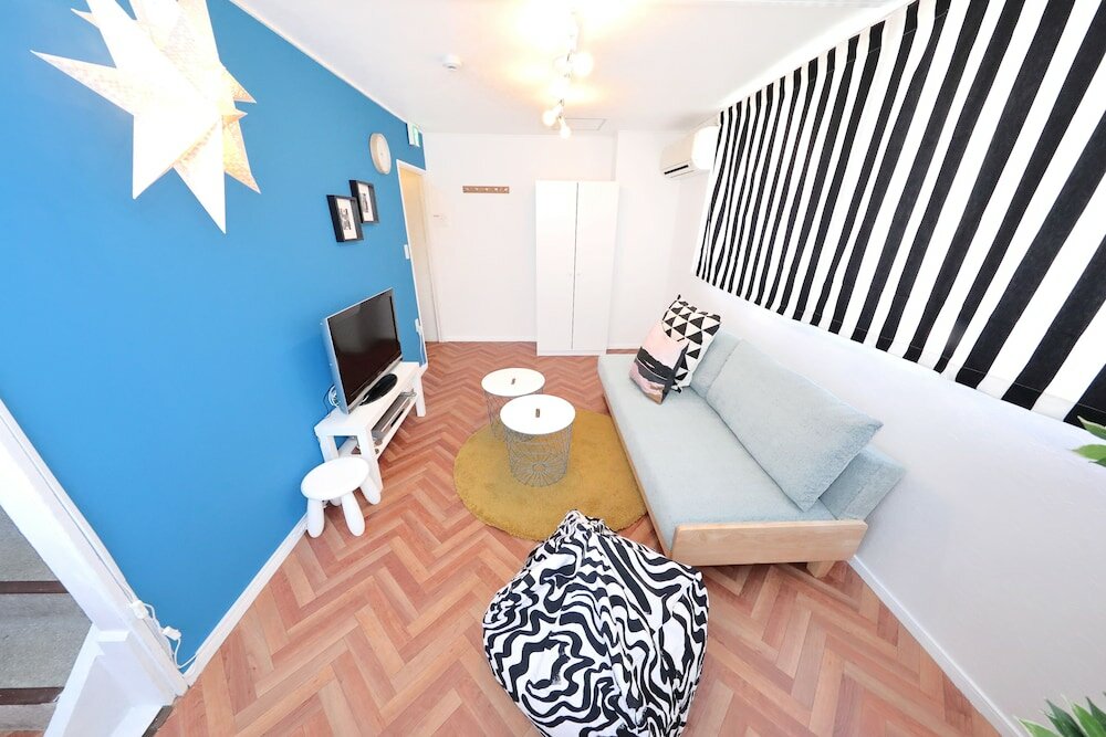 Фото Vivid Zebra House - 197-1