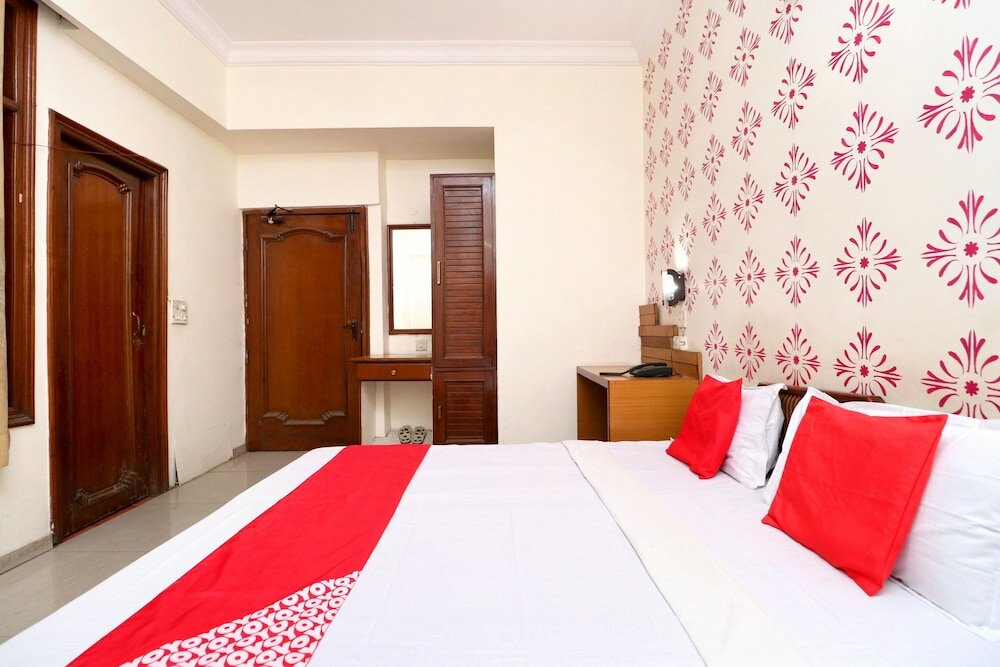 Фото Oyo 8623 Hotel Destination