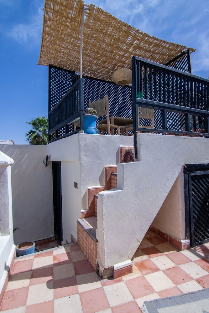 Фото Riad Rwija