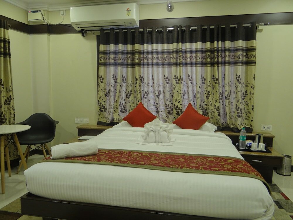 Фото Jade Blue Suites