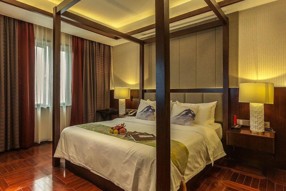 Фото Hejing Chengshang Generations Hotel