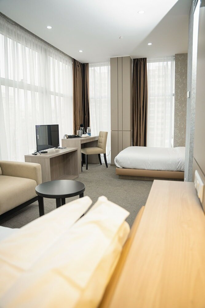 Фото City Stay Bishkek