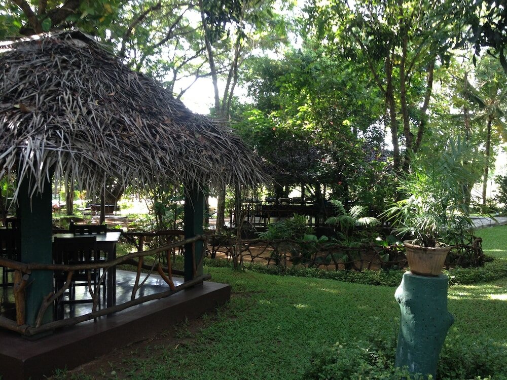 Фото Pelwehera Village Resort