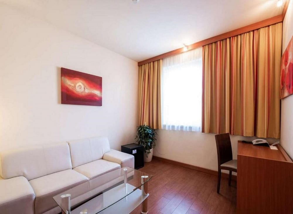 Фото City Hotel Budapest