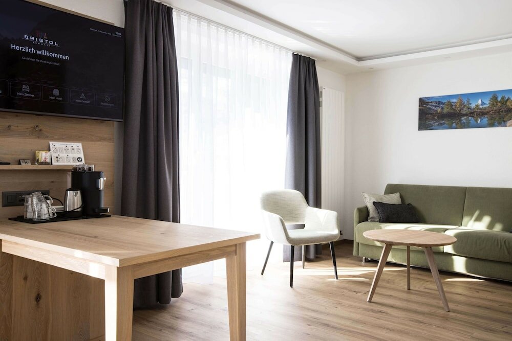 Фото Hotel Bristol