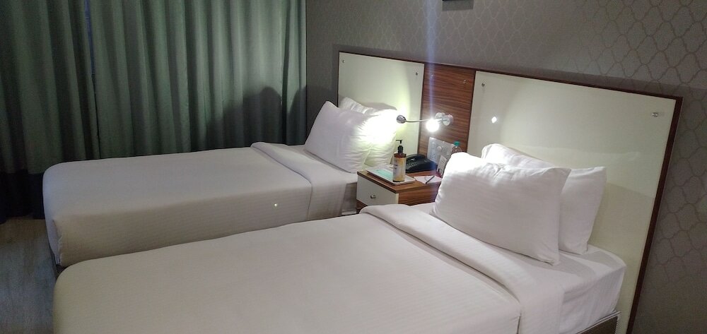 Фото Regenta Inn Indiranagar