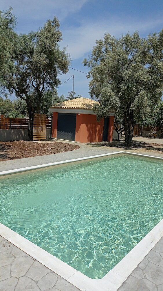 Фото Seadrop Suites