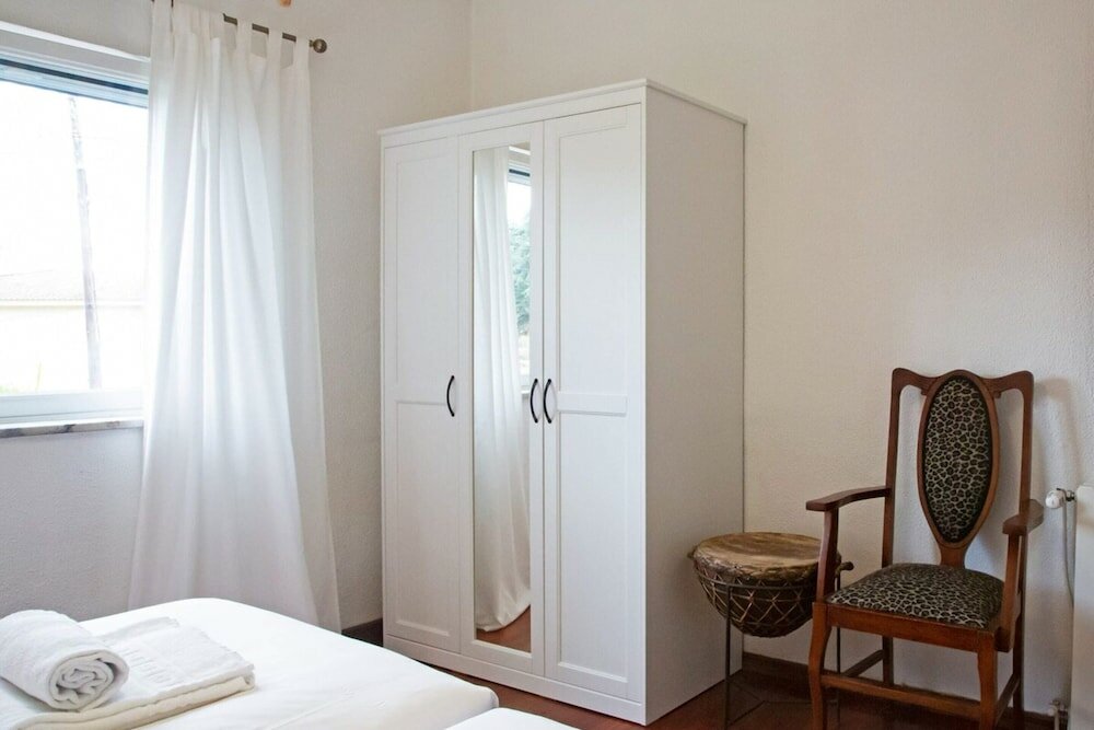 Фото Fig Tree Family House w 4 Bedrooms, Garden & Pool