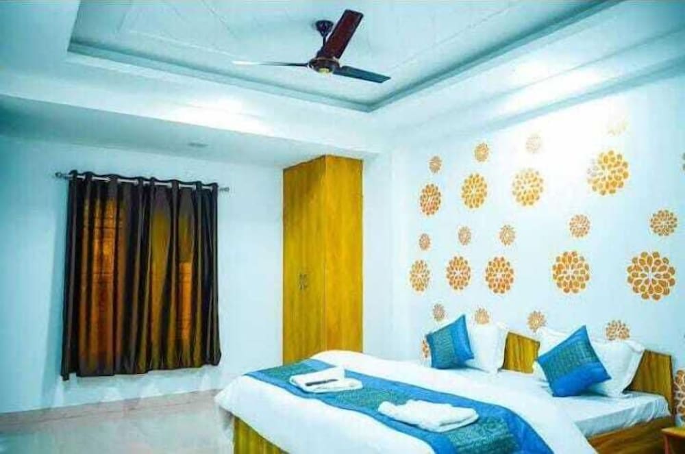 Фото Hotel Urban Abode