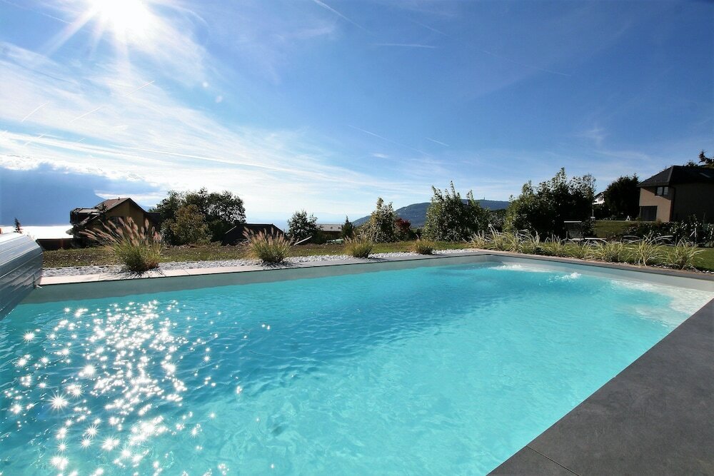 Фото Montreux holiday home