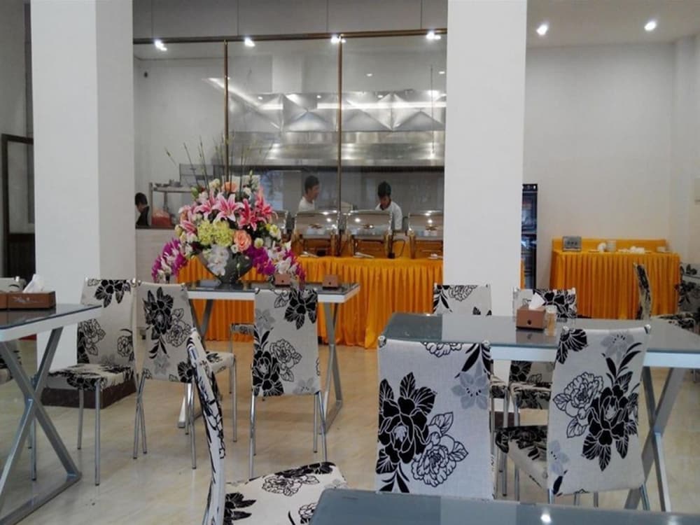 Фото GreenTree Inn Meizhou Meijiang District Wanda Plaza Hotel