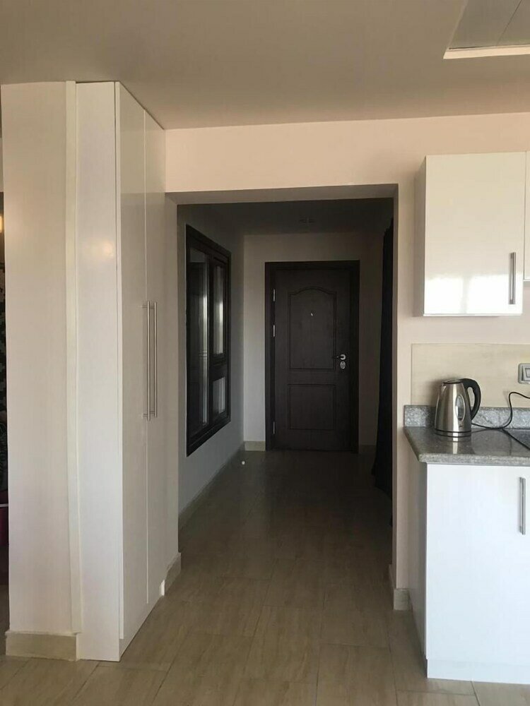 Фото Stunning 3 Bedroom Apartment in the Heart of Al Dau