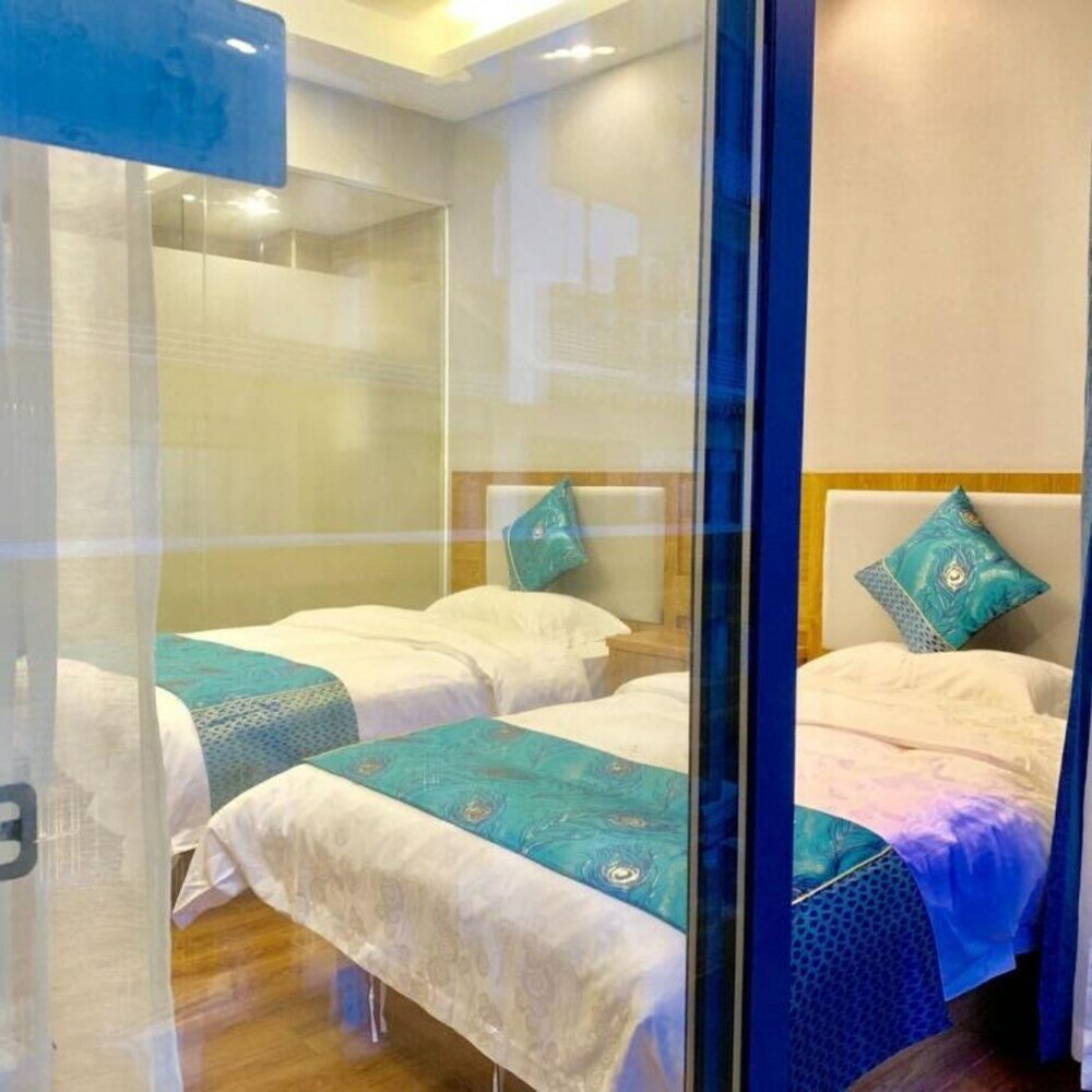 Фото Yangshuo Qingyunge Hotel