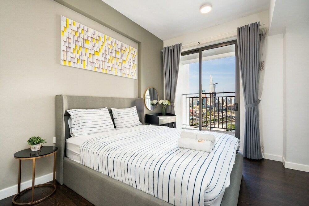 Фото Kyn Apartment Rivergate Residence