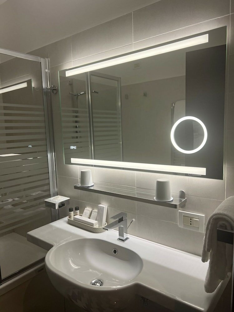 Фото Rsh Popolo Elegant Two Bedroom Apartment