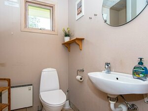 8 Person Holiday Home in Oksbol (Southern Denmark, Varde Kommune, Blomstervangen, 40), hotel